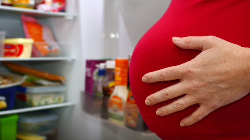 Survey says… most women still believe the 'eating for two' pregnancy myth | Tommy's